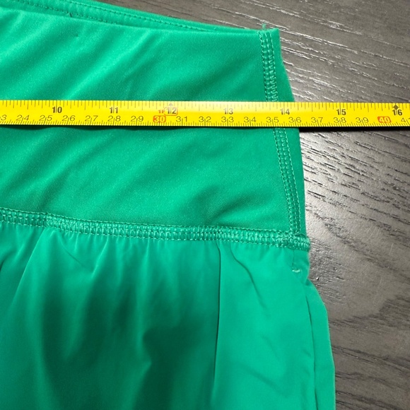 Spyder Active Women's Green Running Shorts Size S - Picture 4 of 6